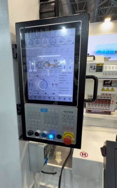 Linea completamente automatica IML e confezionamento a K 2025