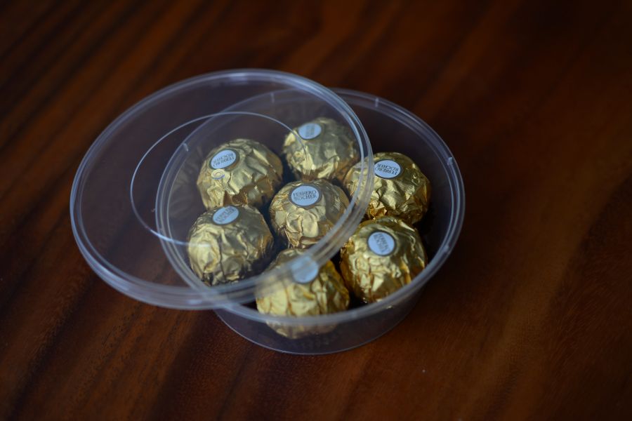 Изделие с нижней оболочкой коробки для пищевых продуктов